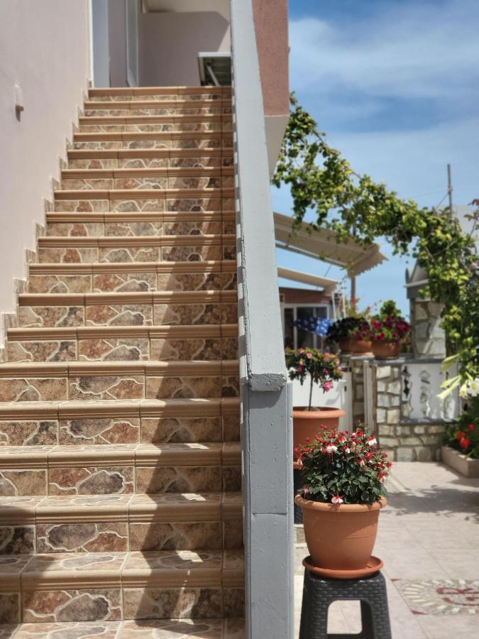 Apartmán Roumeliotis House Karpathos Exteriér fotografie